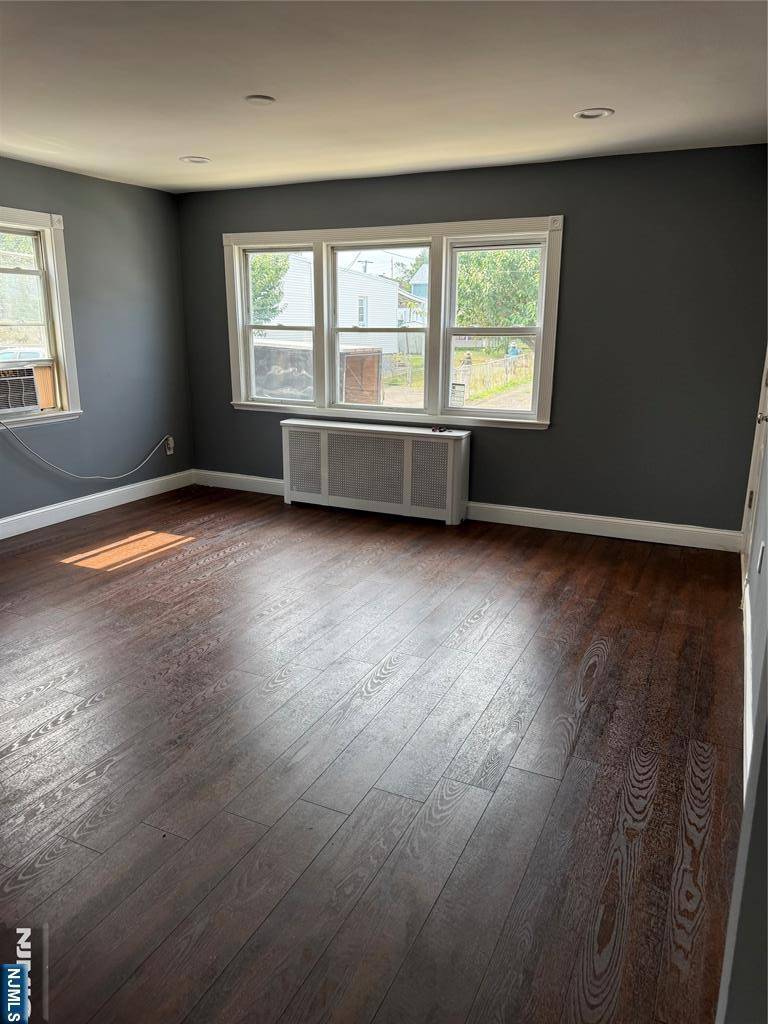 Belleville, NJ 07109,68-70 Naples AVE #1