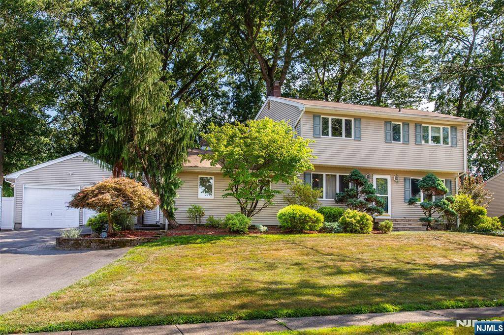 Wayne, NJ 07470,20 Pitman PL