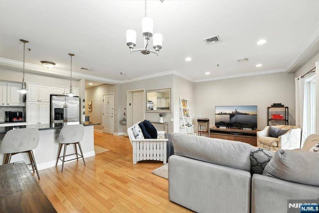 Hoboken, NJ 07030,128 Adams ST #2