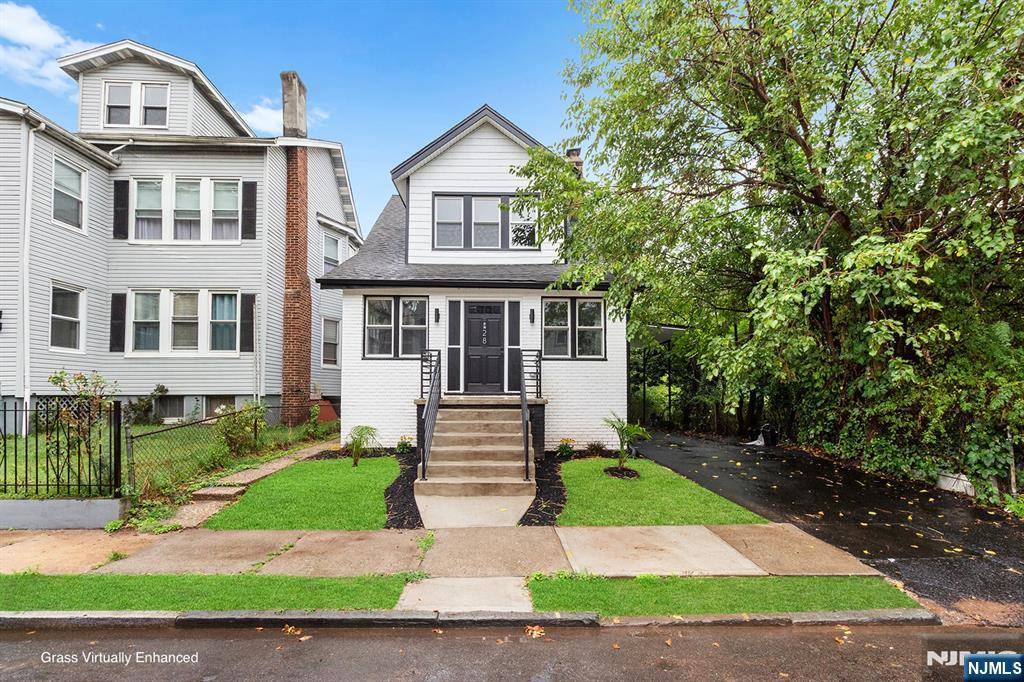 Newark, NJ 07112,28 Schuyler AVE