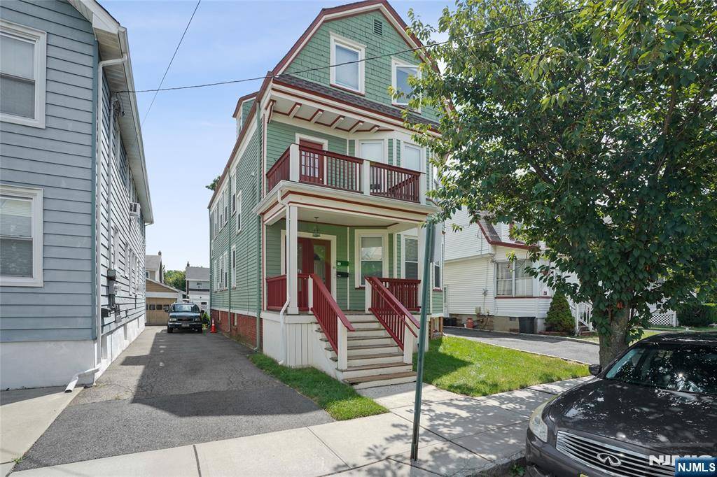 Belleville, NJ 07109,20 Beech ST