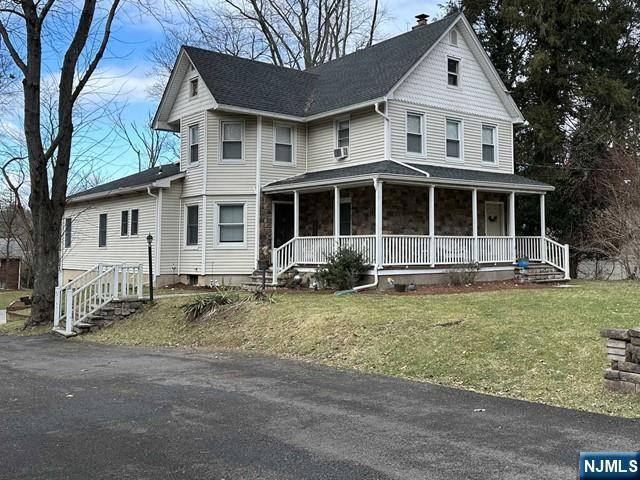 Montvale, NJ 07645,16 N Kinderkamack RD