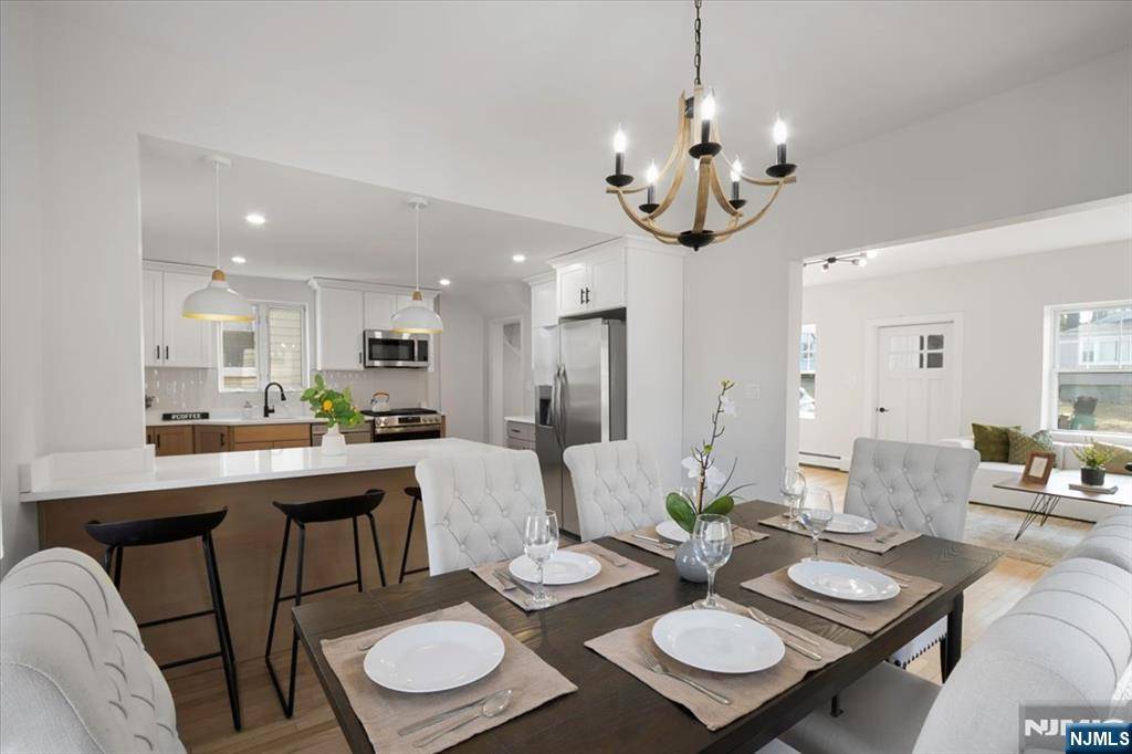 West Orange, NJ 07052,33 Robertson RD