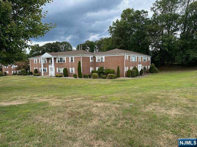 Montvale, NJ 07645,24 Rolling Ridge RD #A