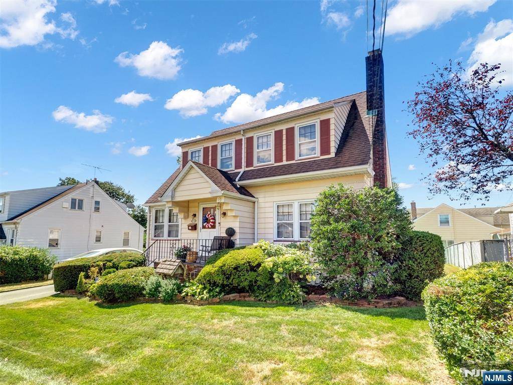 Fair Lawn, NJ 07410,14-24 11th