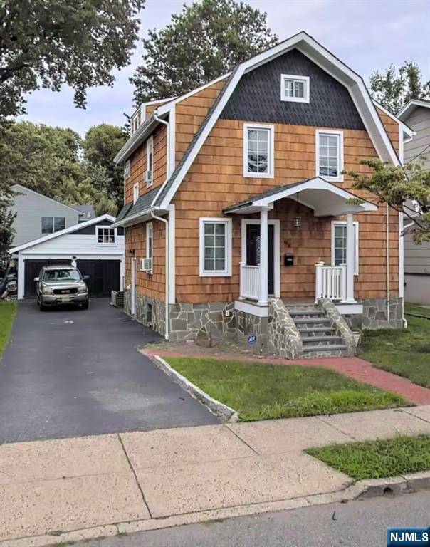 Elmwood Park, NJ 07407,249 Orchard ST