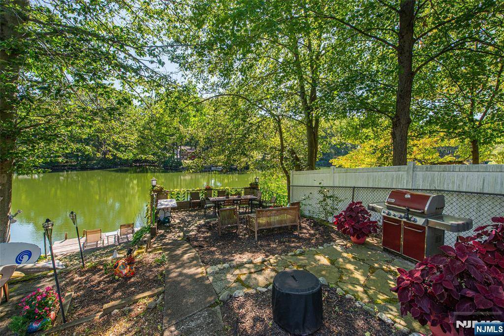 Ringwood, NJ 07456,219 Skyline Lake DR