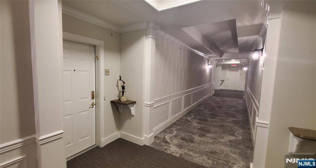 Wanaque, NJ 07465,7414 Warrens WAY #DEEDED PARKING