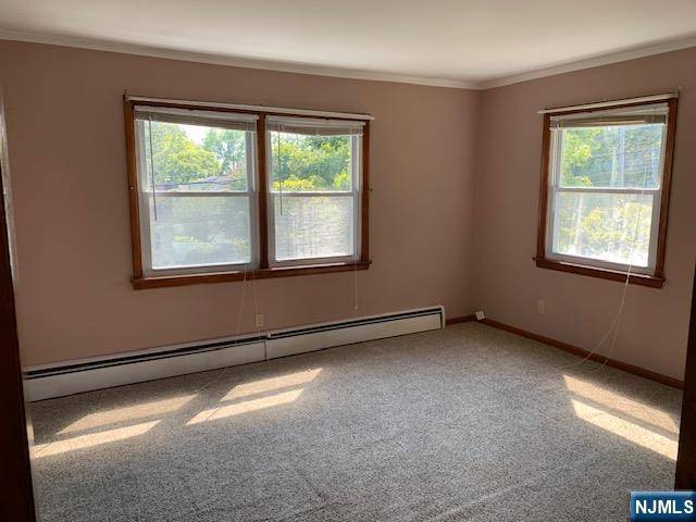 Park Ridge, NJ 07656,5 N 3rd ST #B