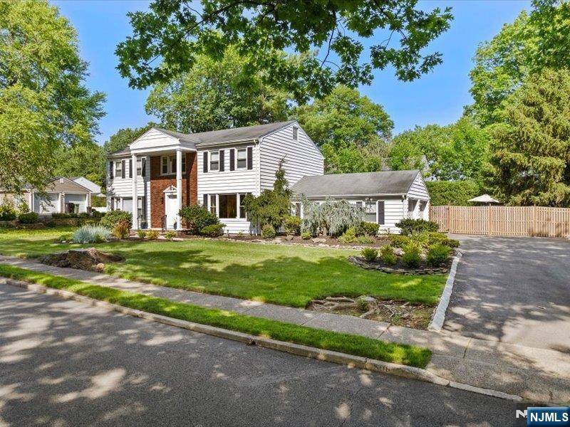 Paramus, NJ 07652,506 Salem ST