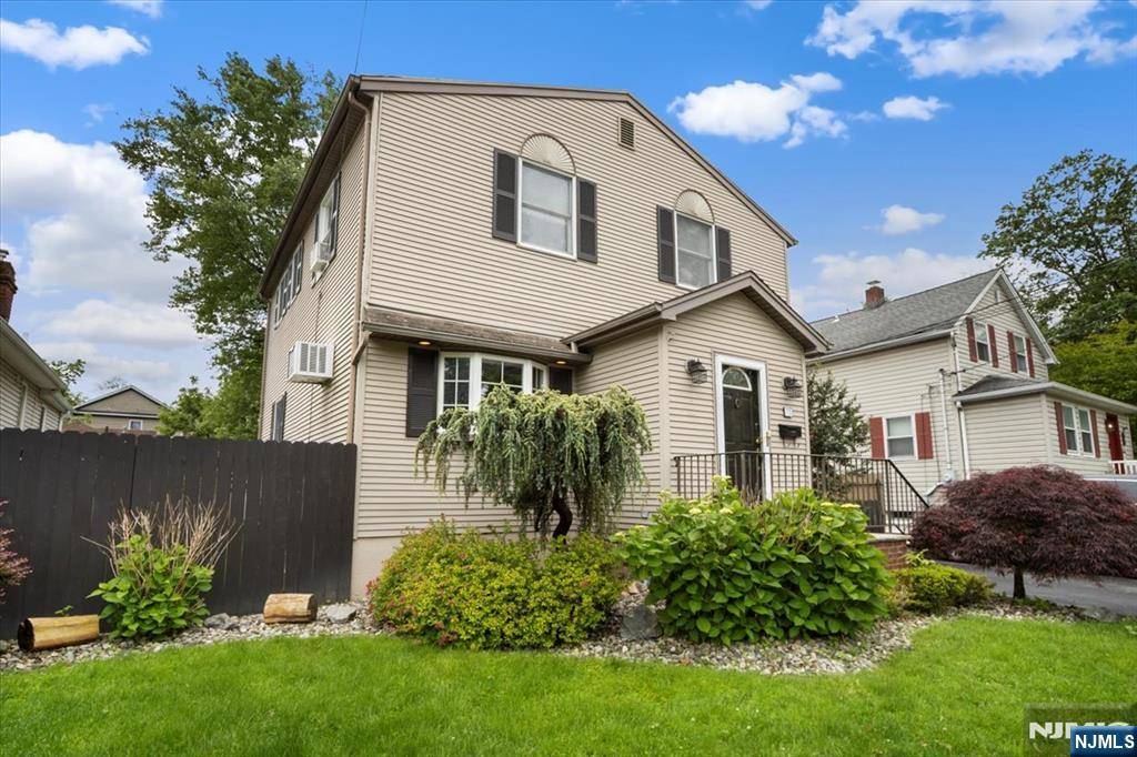 Hillsdale, NJ 07642,35 Glendale DR