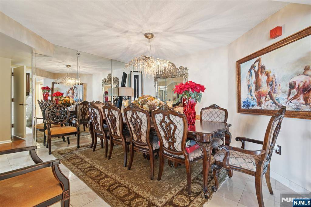 Hackensack, NJ 07601,245 Prospect AVE #5B