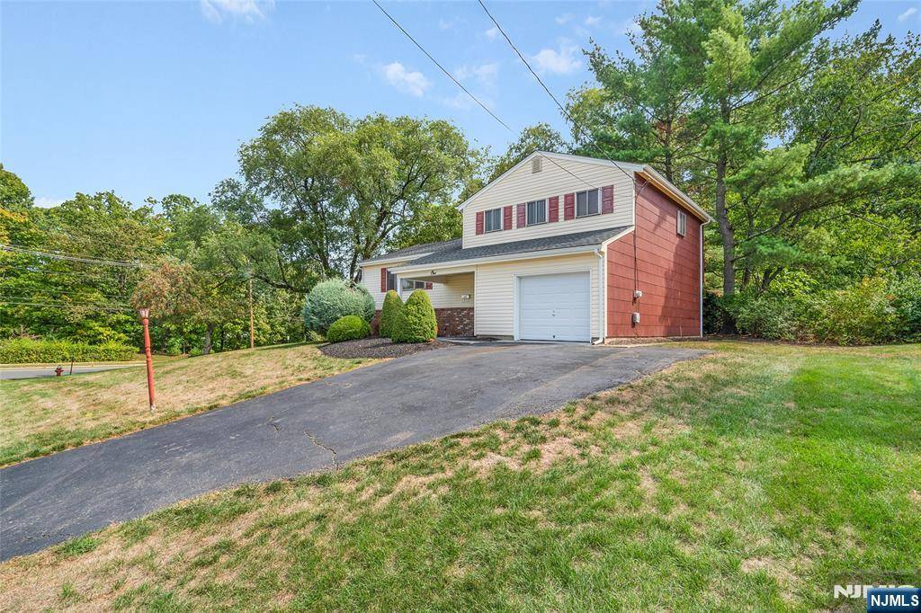 Franklin, NJ 08873,1 Drake RD