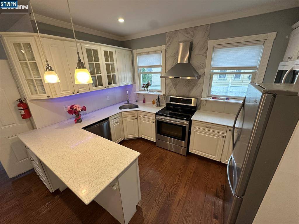 Lodi, NJ 07644,173 Corabelle AVE #1