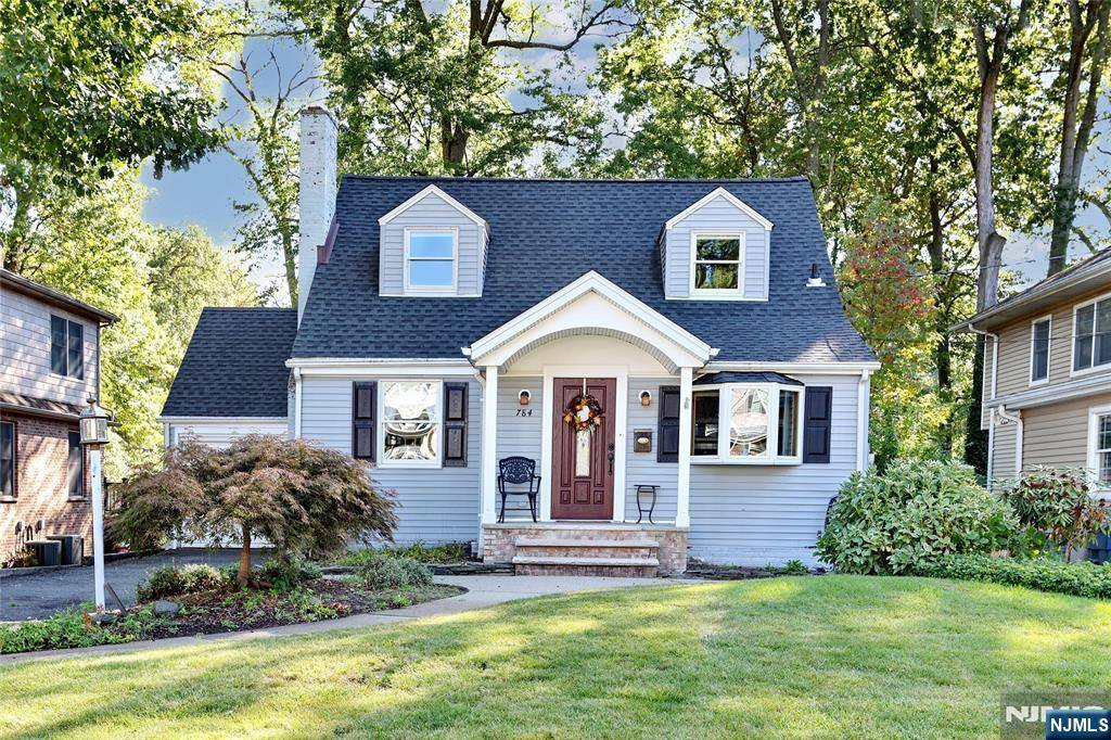 River Edge, NJ 07661,784 Millbrook RD