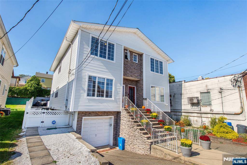 Garfield, NJ 07026,103 Westminster