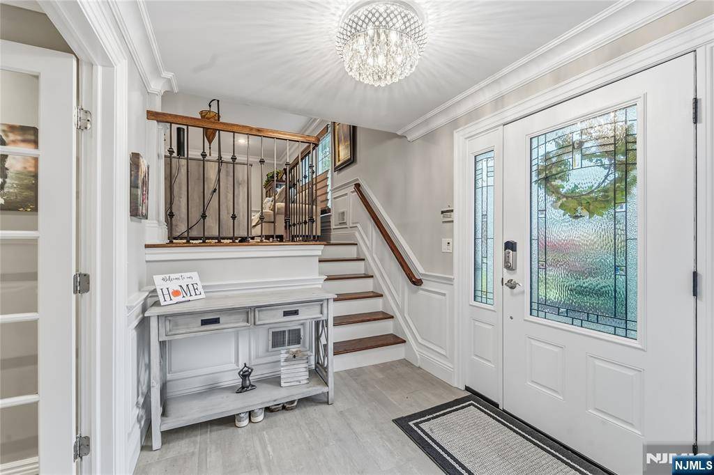 River Vale, NJ 07675,854 Cambridge RD