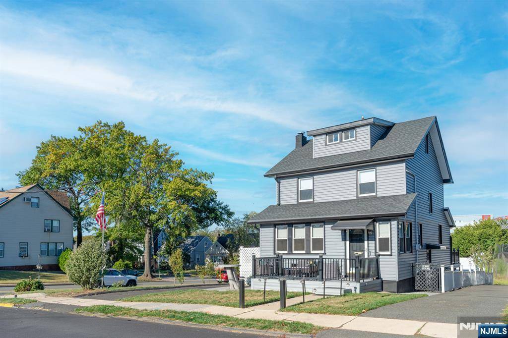 North Arlington, NJ 07031,5 Newell PL