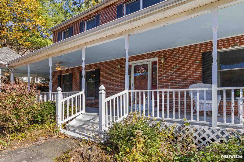 Jefferson Township, NJ 07438,2 Upper Lake RD