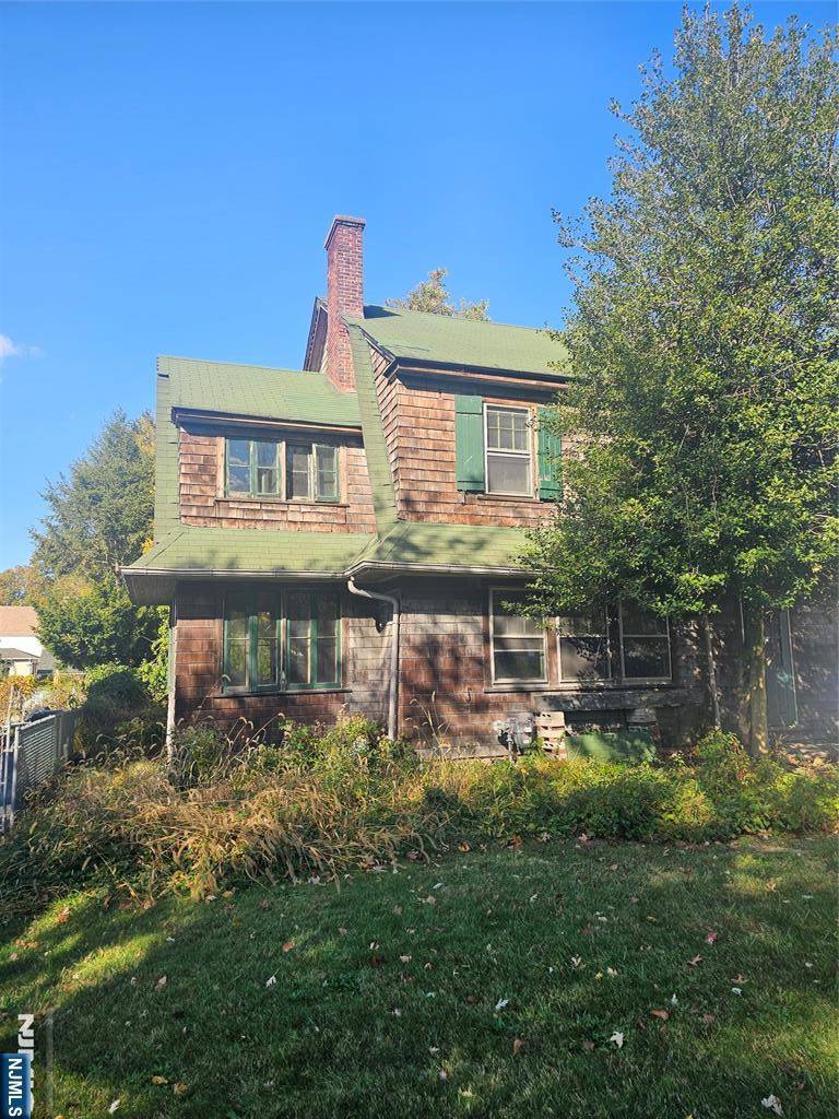 Englewood, NJ 07631,306 Tenafly RD