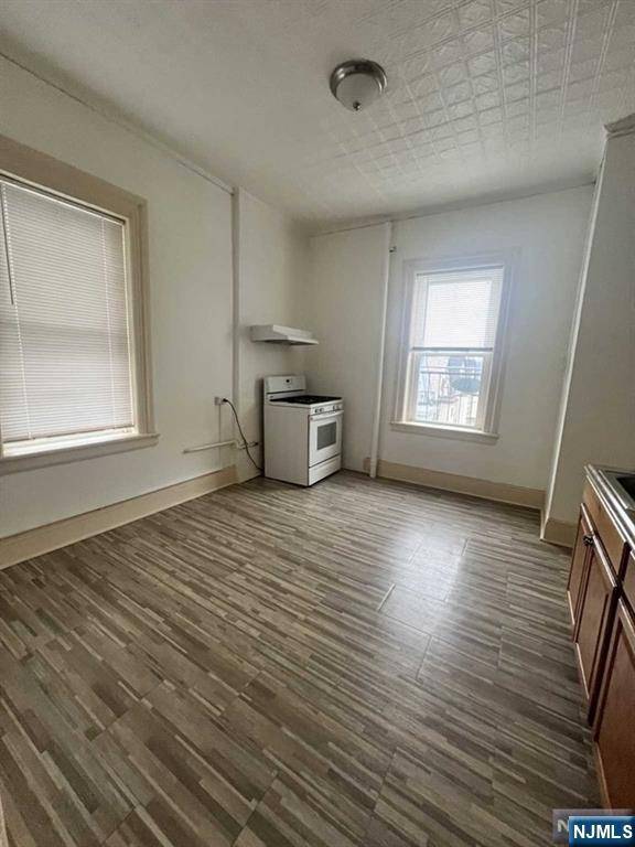 Weehawken, NJ 07086,4810-4812 Park AVE #7