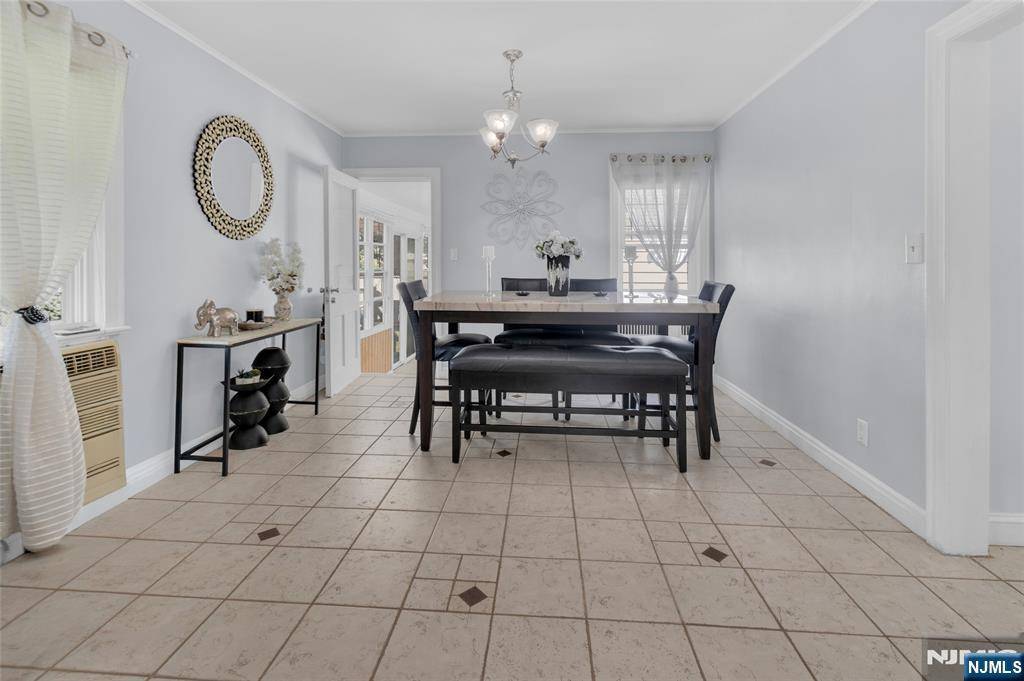 Roselle, NJ 07203,717 Galvin AVE