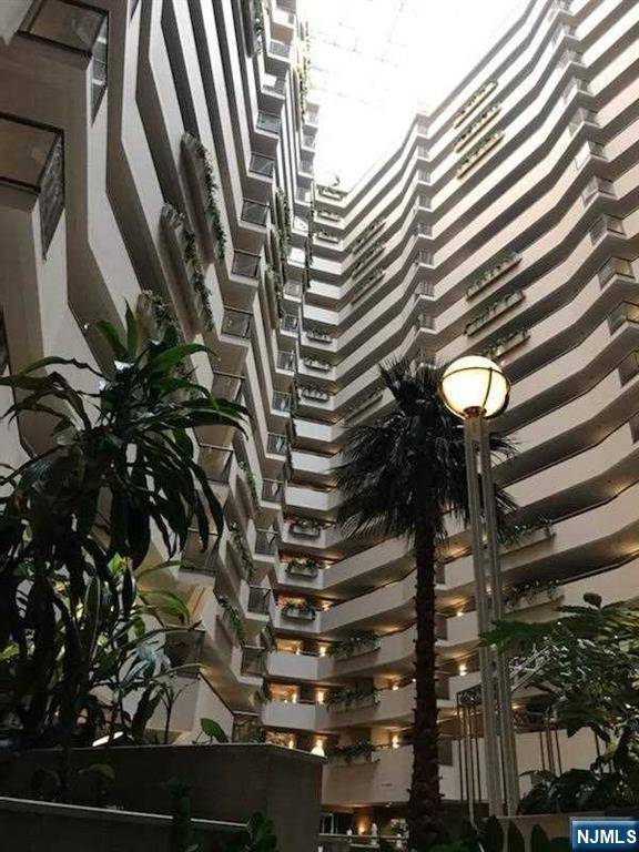 Fort Lee, NJ 07024,1512 Palisade AVE #3D