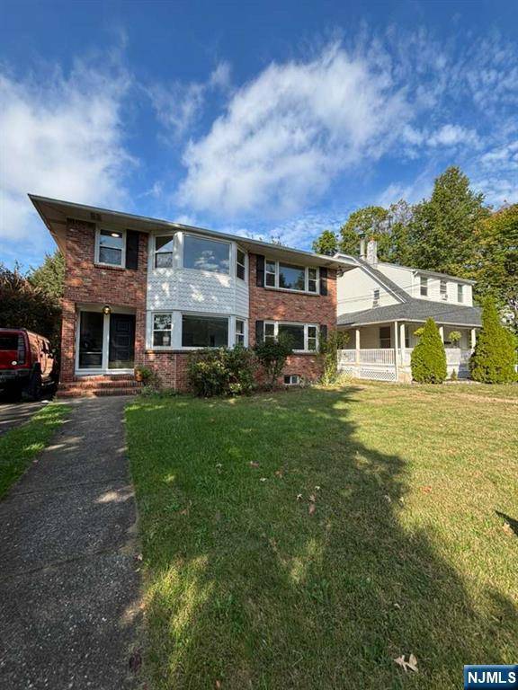 Hawthorne, NJ 07506,130 Arlington AVE #2