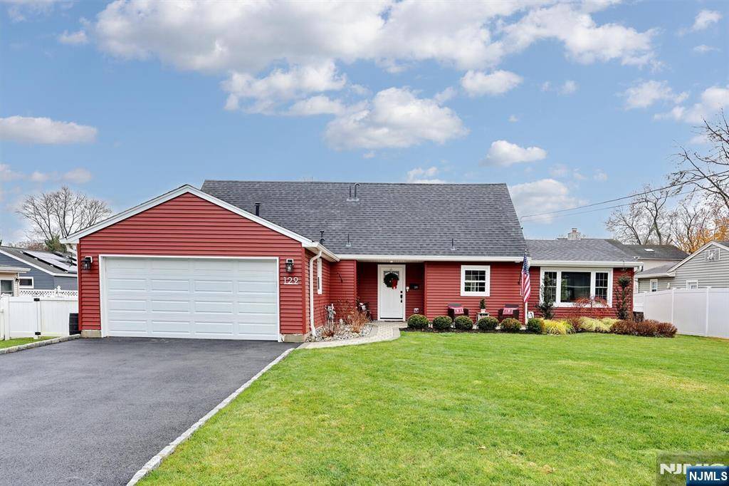 Emerson, NJ 07630,129 Sanford AVE