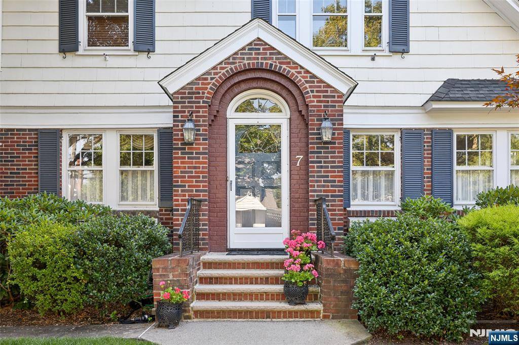 Verona, NJ 07044,7 Sylvan RD