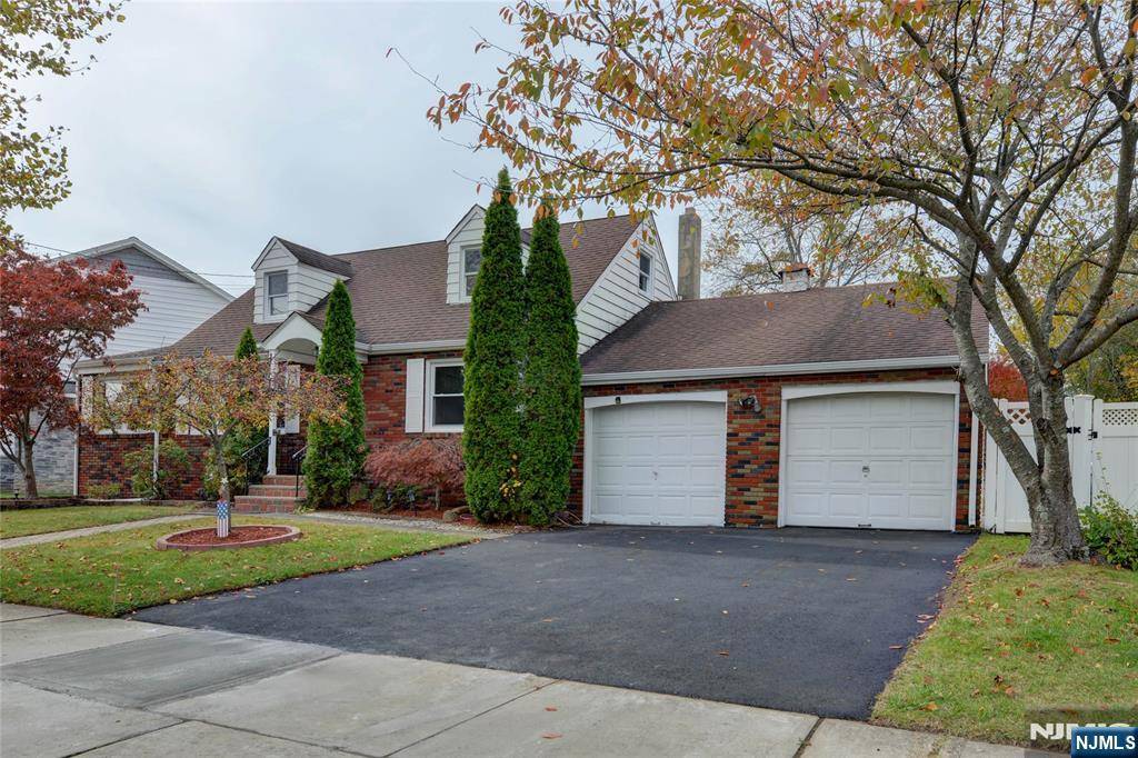 Totowa, NJ 07512,29 Winifred