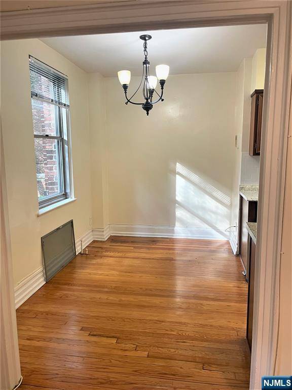 Englewood, NJ 07631,100 Palisade AVE #B23