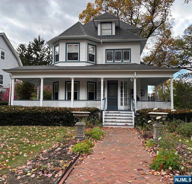 Ridgewood, NJ 07450,252 Highwood AVE #1