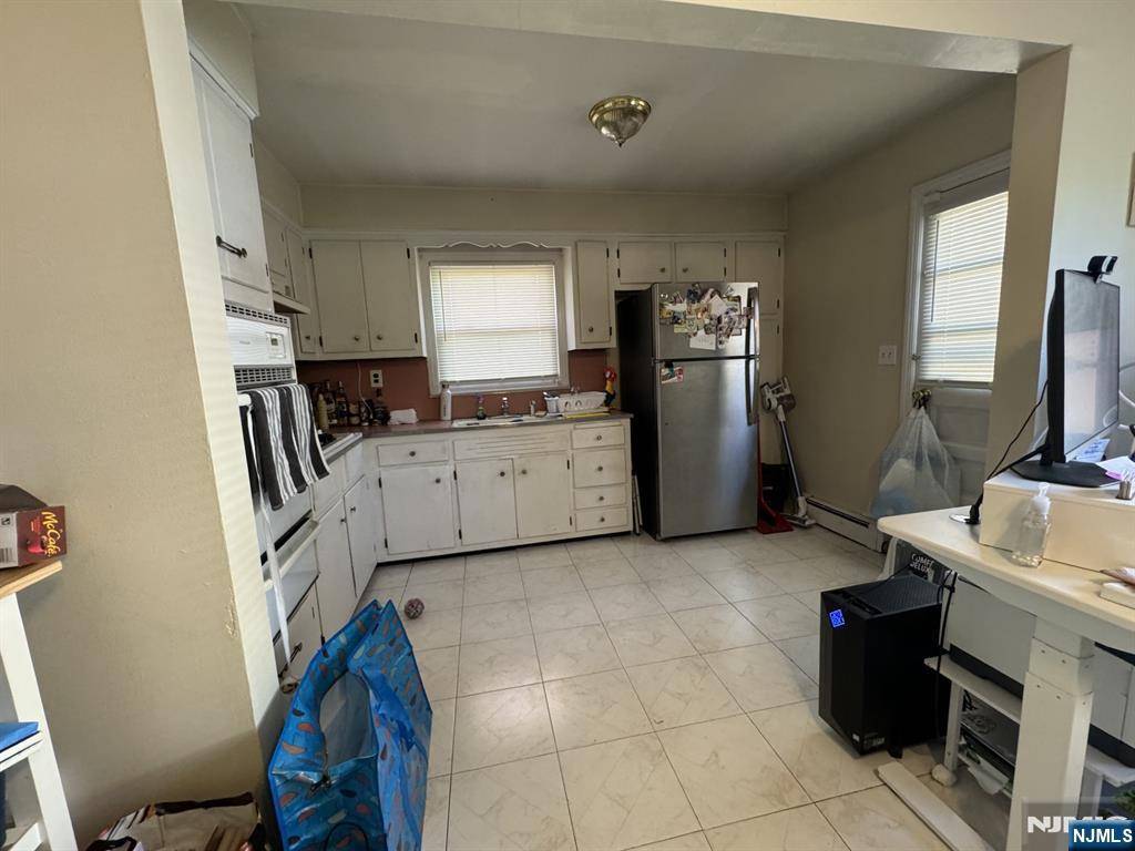 Palisades Park, NJ 07650,541 5th ST