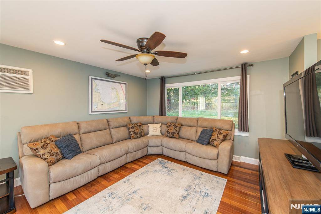 Washington Township, NJ 07840,13 Church RD