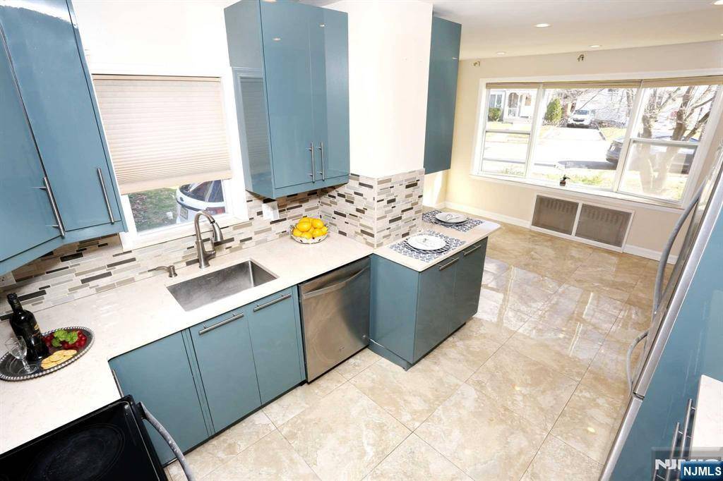 Fair Lawn, NJ 07410,7-09 Campbell RD