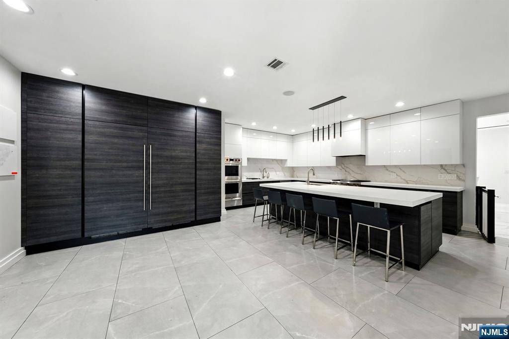 Passaic, NJ 07055,108 Lafayette Ave