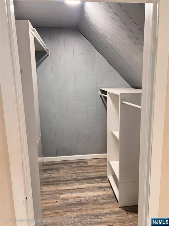 Totowa, NJ 07512,41 Charles ST