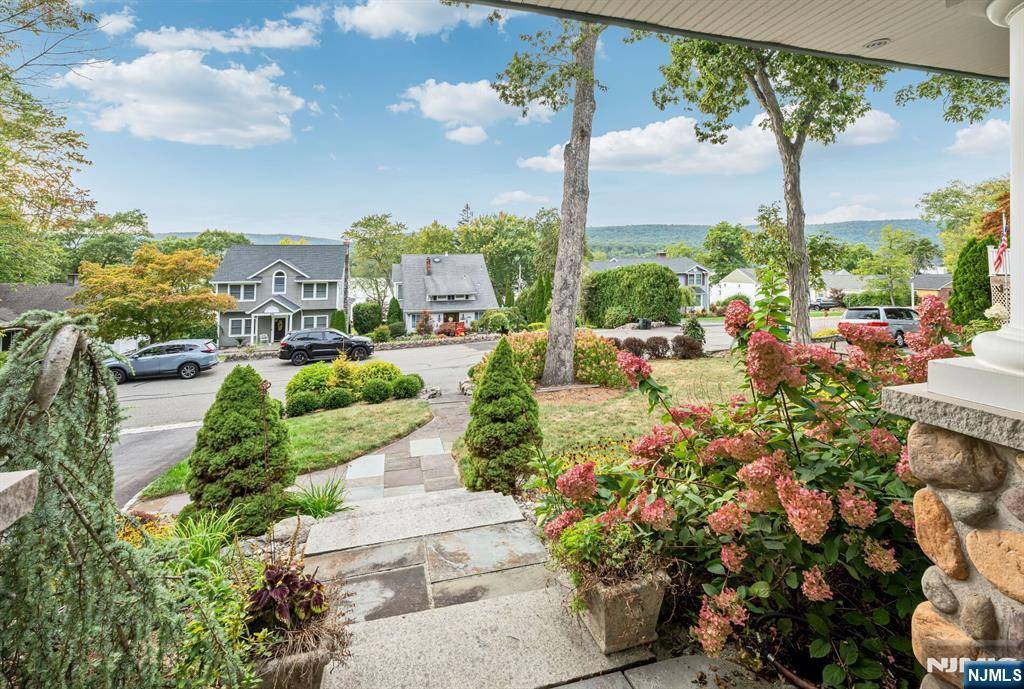 West Milford, NJ 07421,203 Long Pond RD