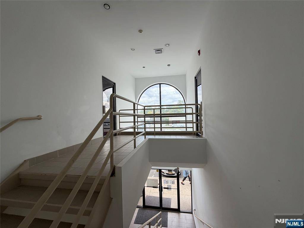 Hasbrouck Heights, NJ 07604,155 State Rt 17 #Fl 2