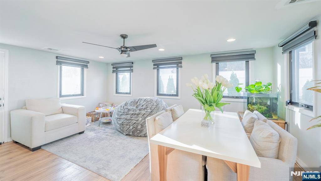 West Orange, NJ 07052,544 Hillside TER