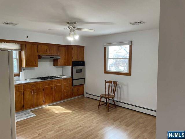 Elmwood Park, NJ 07407,282 Falmouth AVE #2