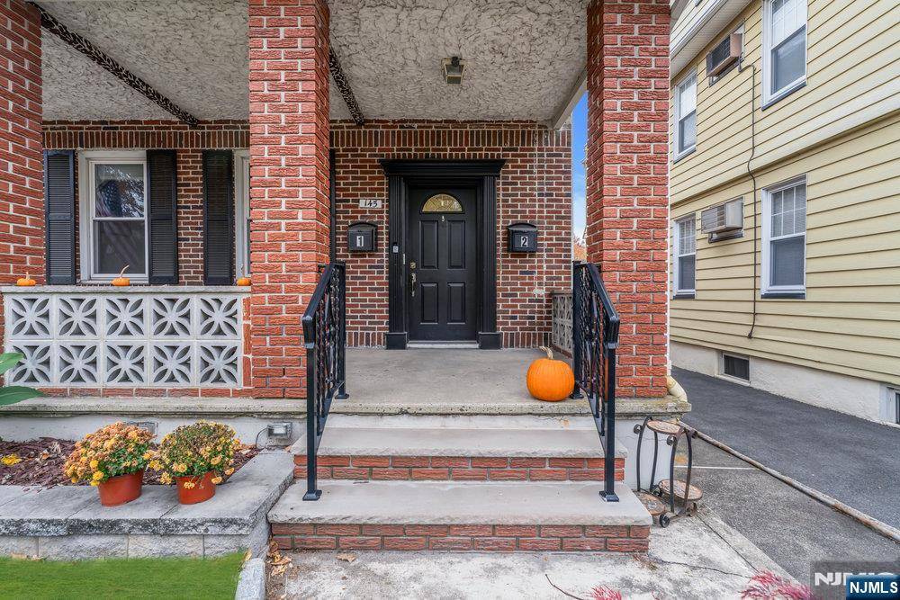 Nutley, NJ 07110,145 Harrison ST