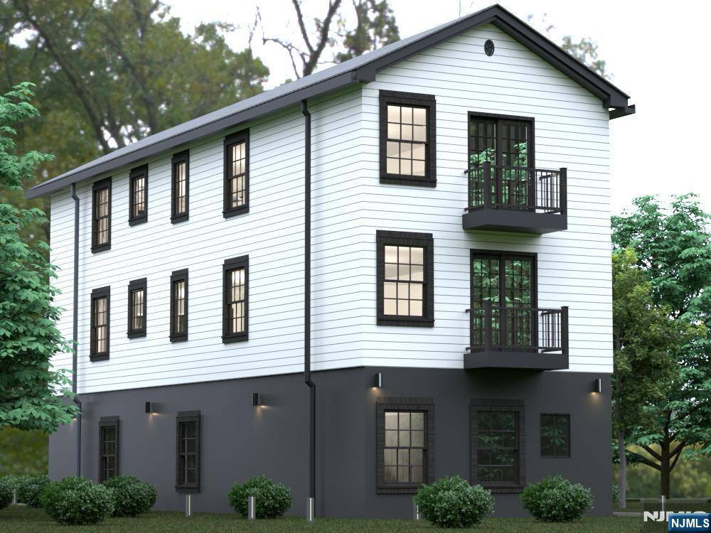 West New York, NJ 07093,6211 Adams ST