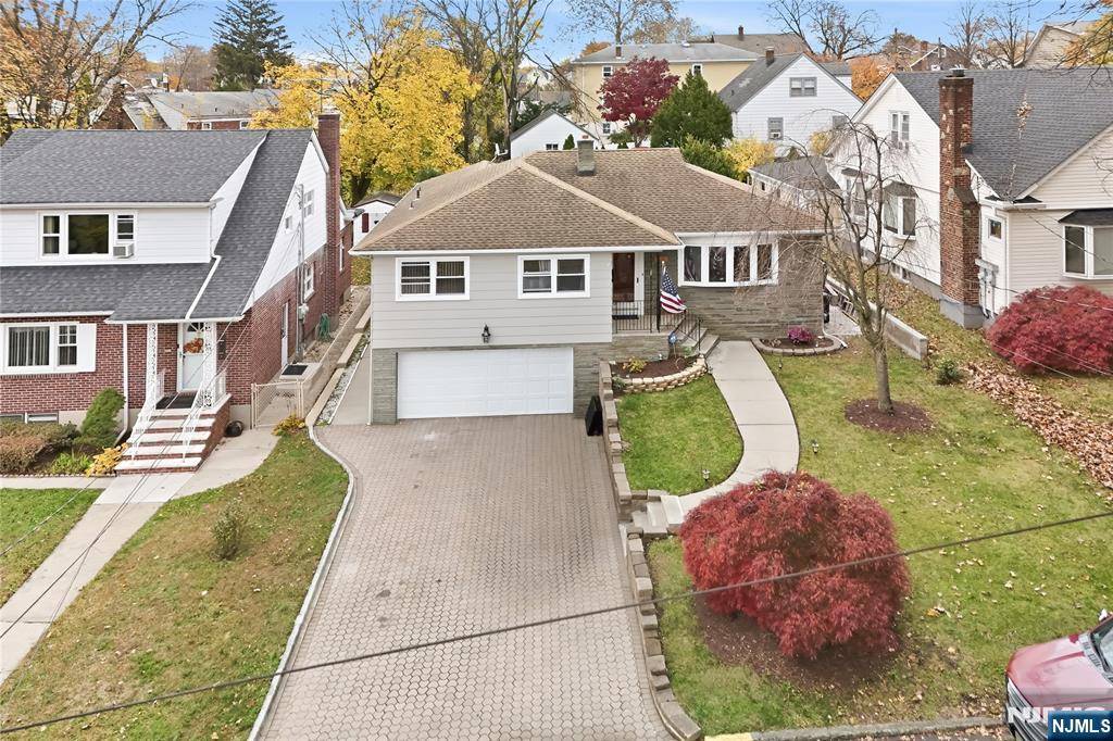 Bloomfield, NJ 07003,175 Weaver AVE