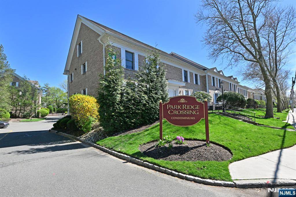 Park Ridge, NJ 07656,55 Maple AVE #55B