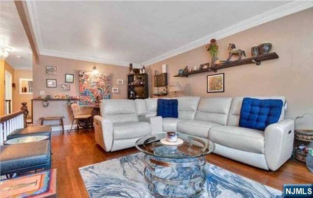 Englewood, NJ 07631,185 E Palisade AVE #D6B