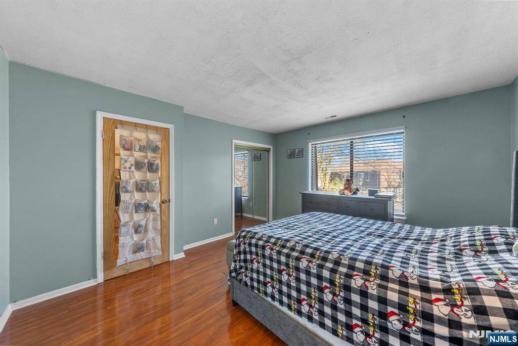 Bloomfield, NJ 07003,2-10 Montgomery ST #B3