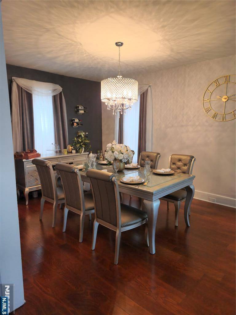 East Orange, NJ 07018,8 Tremont AVE