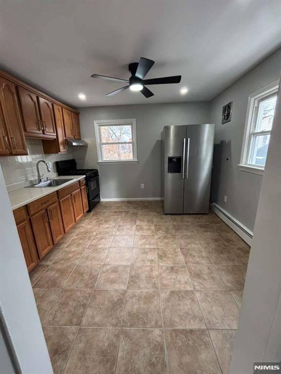 Maywood, NJ 07607,197 Parkway #2